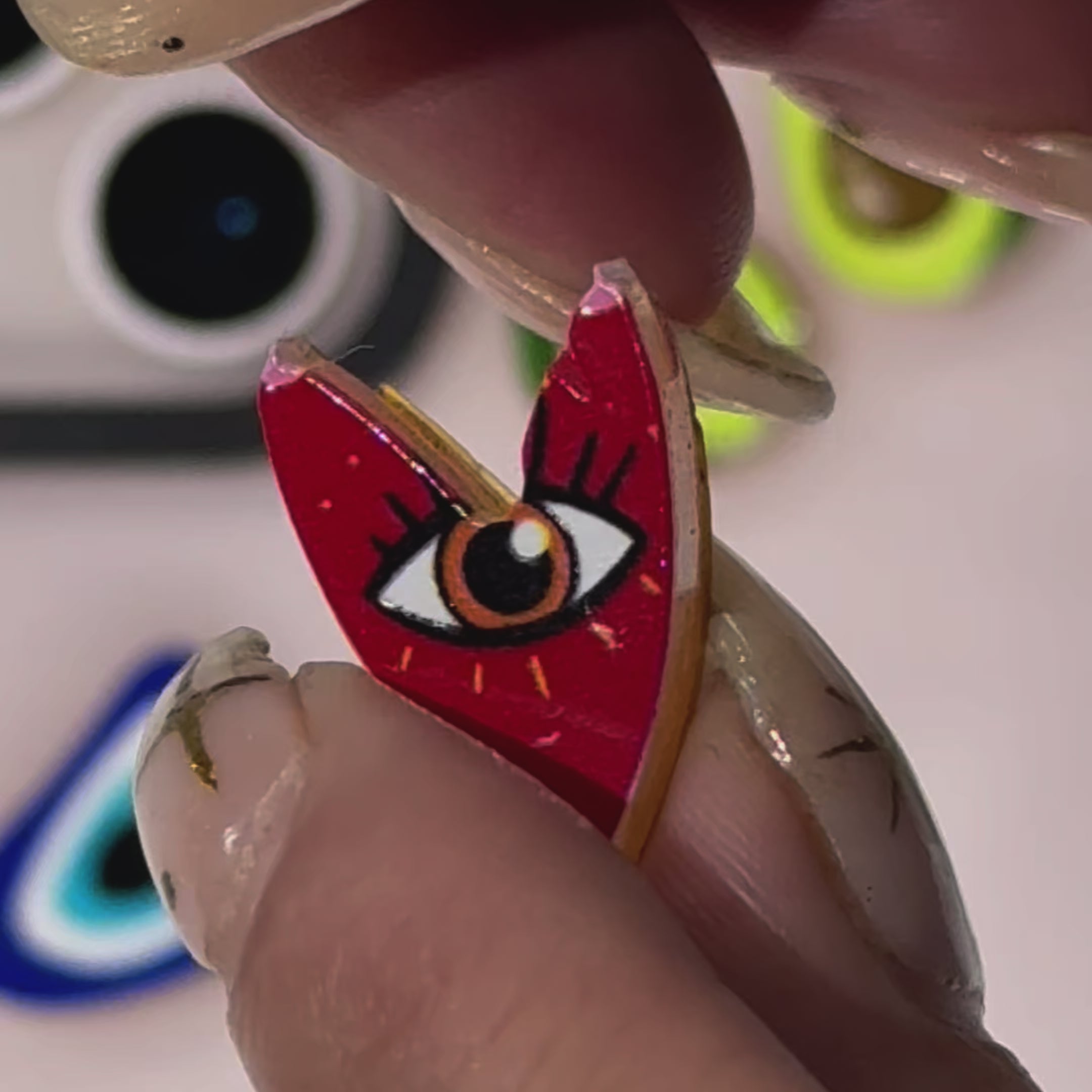 Cargar vídeo: Luz Magnética Sticky-charm